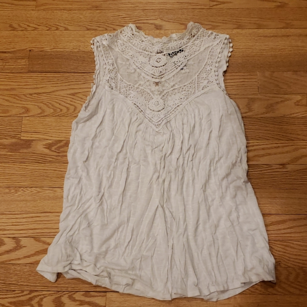 Lacey high neck top